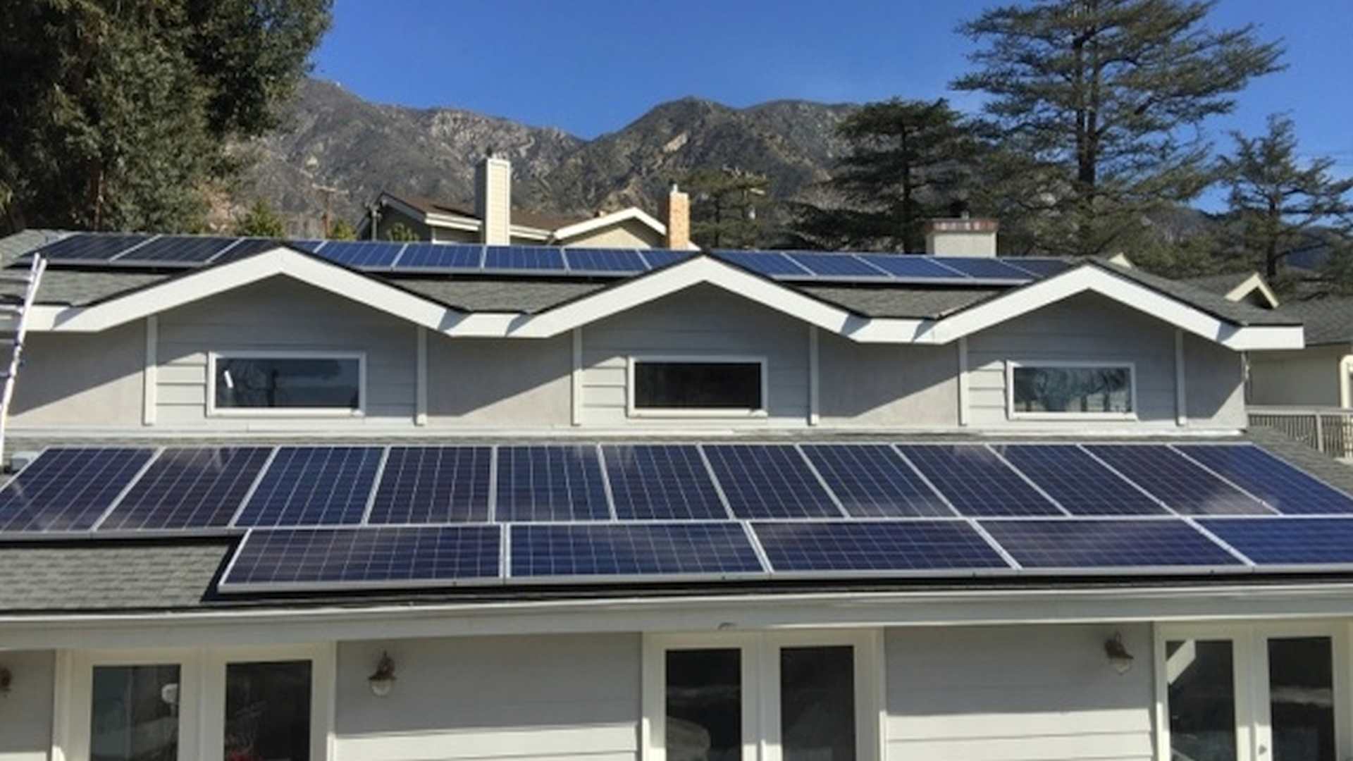 La Crescenta, Glendale, Los Angeles, California Solar, renewable energy, solar photovoltaic, residential solar pv