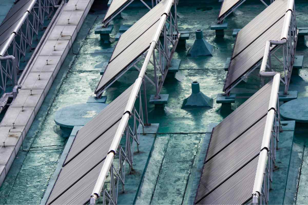 Why Solar Panels Benefit Warehouses and Factories